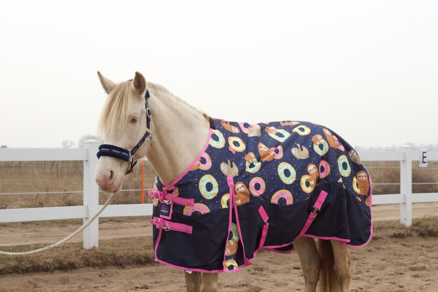 Turnout Rug 150 g  Donuts Sloths Savio Equestrian